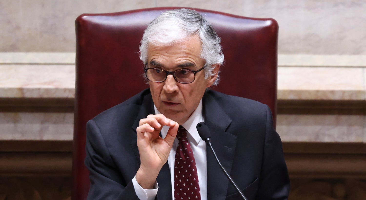 Aguiar-Branco extends deadline for external body lists until Tuesday due to public holiday