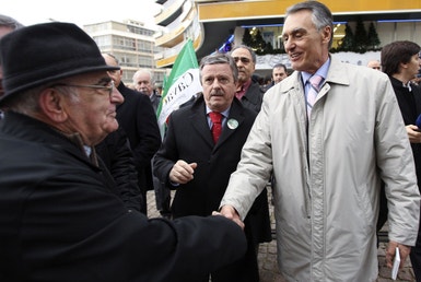 Cavaco Silva fez campanha em Almada
