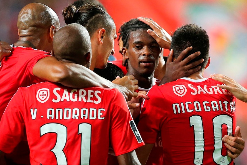 Benfica volta a vencer na casa do Sporting e é bicampeão nacional! 