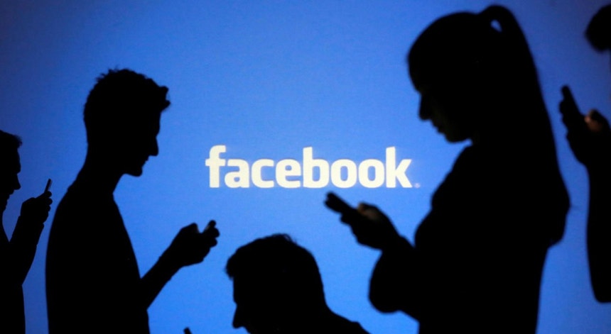 O Facebook admitiu um erro interno no "apagão" da passada segunda-feira
