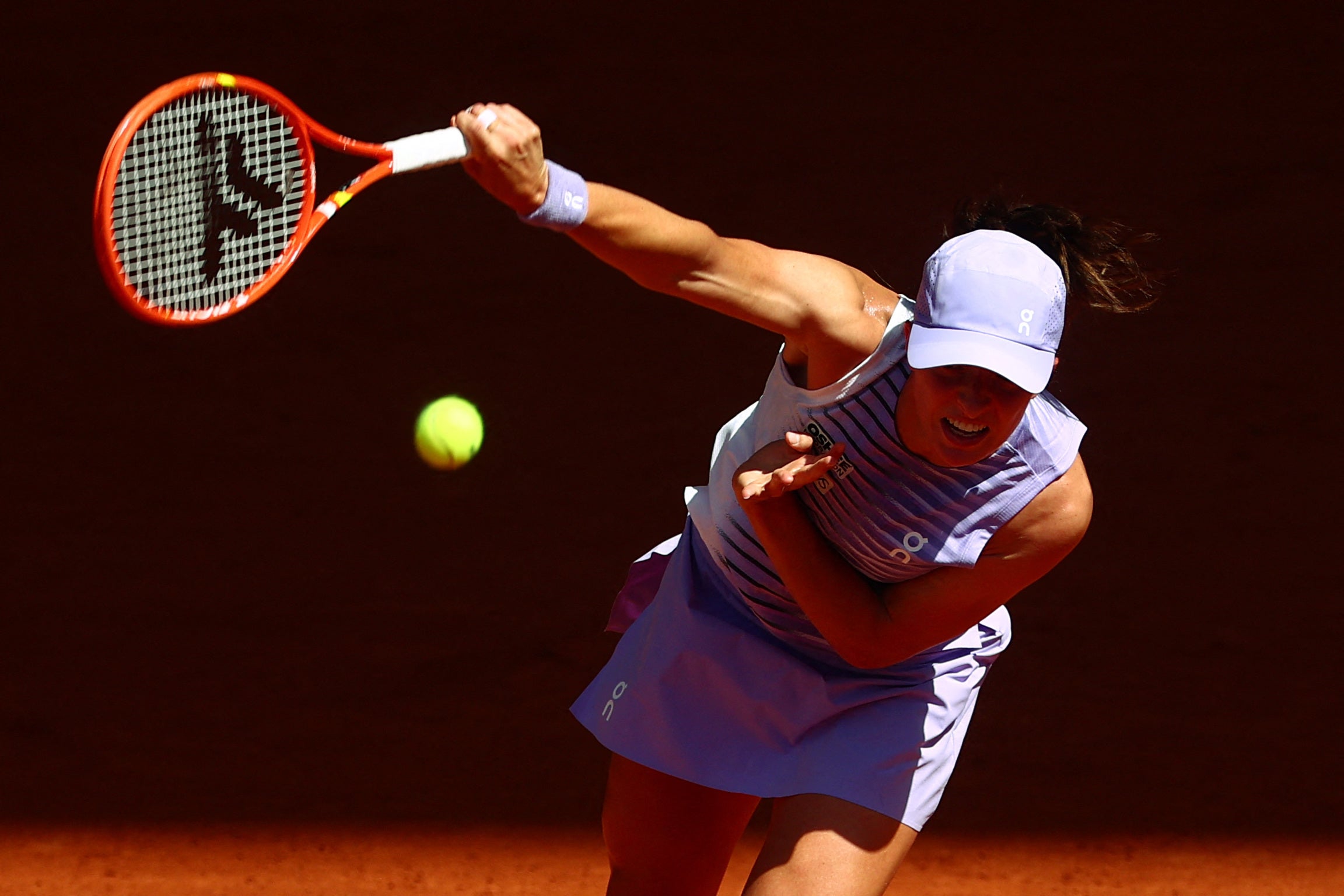 Roland Garros. Iga Swiatek afasta Emerson Jones e segue para a segunda ronda