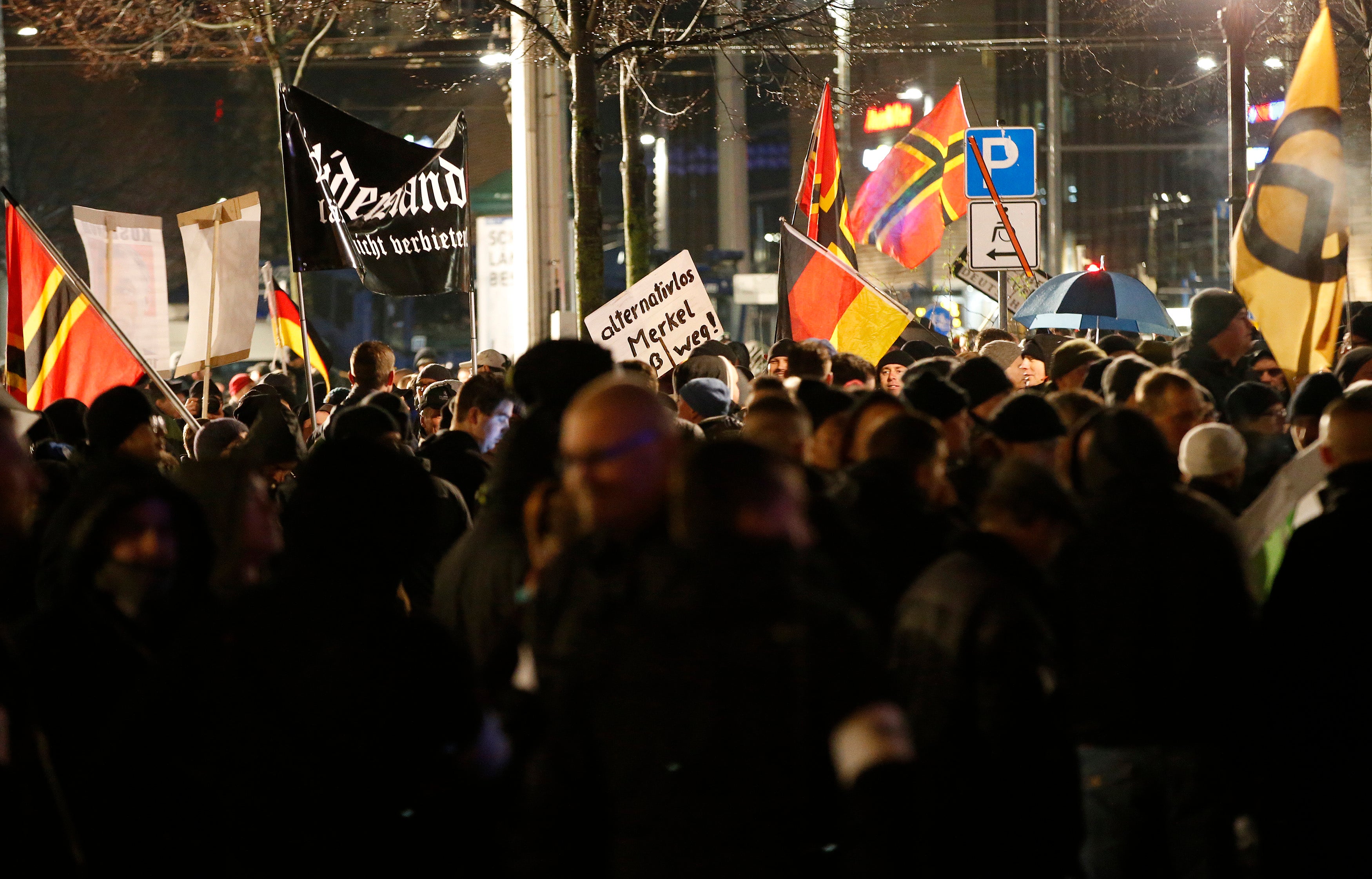 Manifesta&ccedil;&atilde;o pac&iacute;fica anti-imigrantes em Leipzig dia 11 de janeiro de 2015 Foto: Reuters
