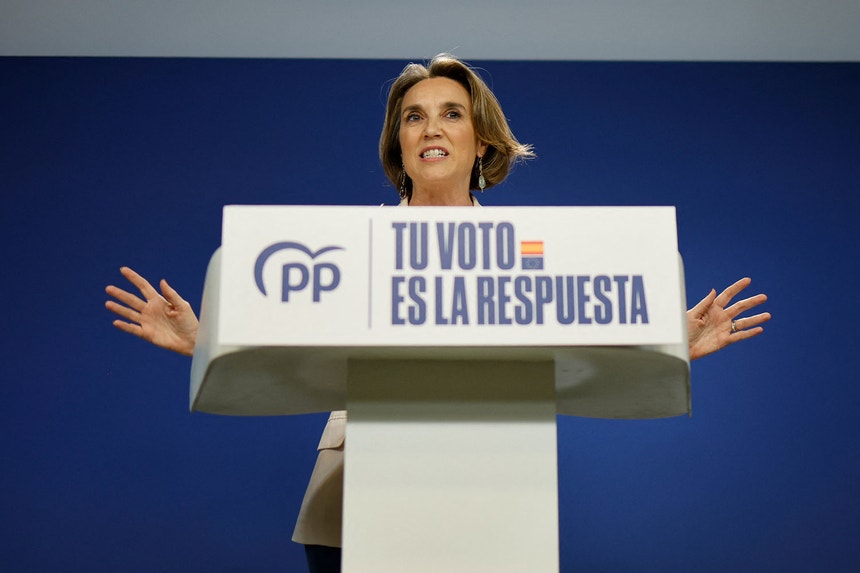 Cuca Gamarra, secretária-geral do Partido Popular, em conferência de imprensa, após os resultados das eleições europeias de junho de 2024
