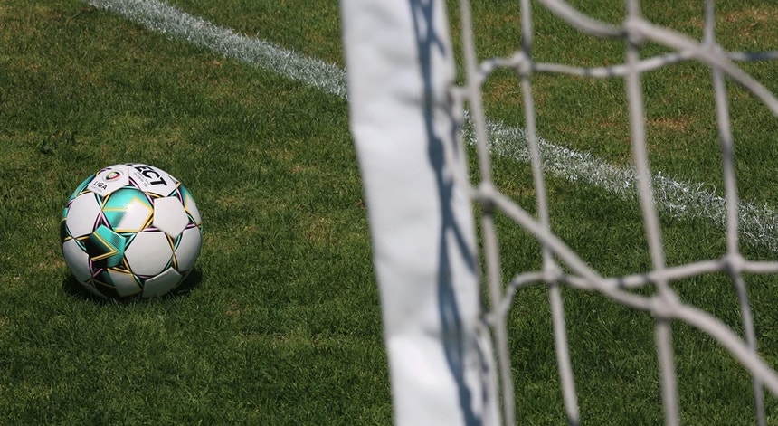 Imagem de 31.ª jornada da I Liga: Benfica recebe Moreirense em 25 de abril, FC Porto e Sporting jogam a 26