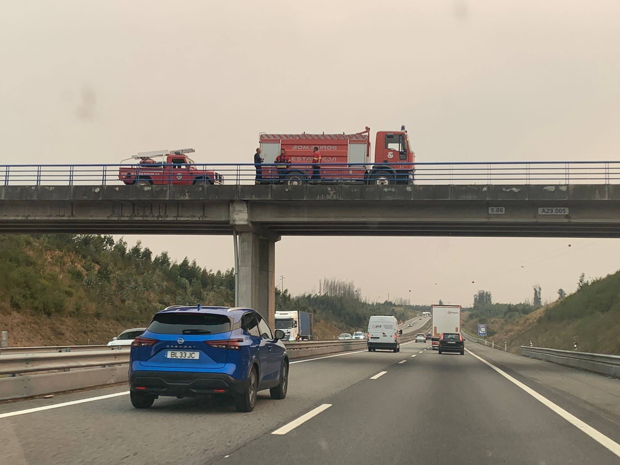 Autoestrada A1 cortada nos dois sentidos entre Albergaria e a Mealhada