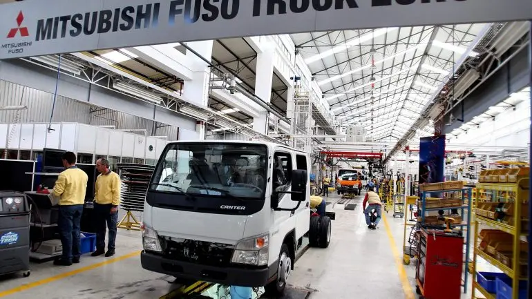 Mitsubishi Fuso suspende produção em julho no Tramagal e avança com saídas voluntárias