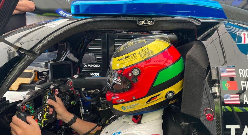 Filipe Albuquerque garante "pole" para as 24 horas de Daytona
