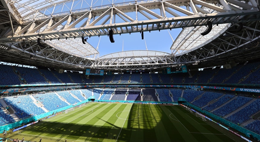 Federação russa de futebol decide em 27 de dezembro se troca Europa pela  Ásia
