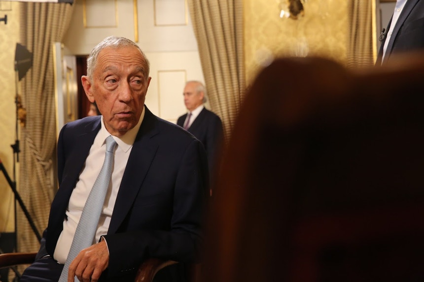 Imagem de Presidente da República promulga fim de taxa sobre elétricas