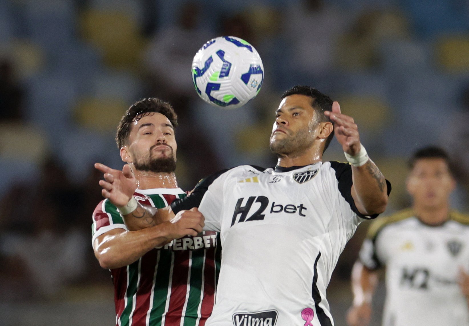 Hulk, ex-FC Porto, assina com o Fluminense até 2027