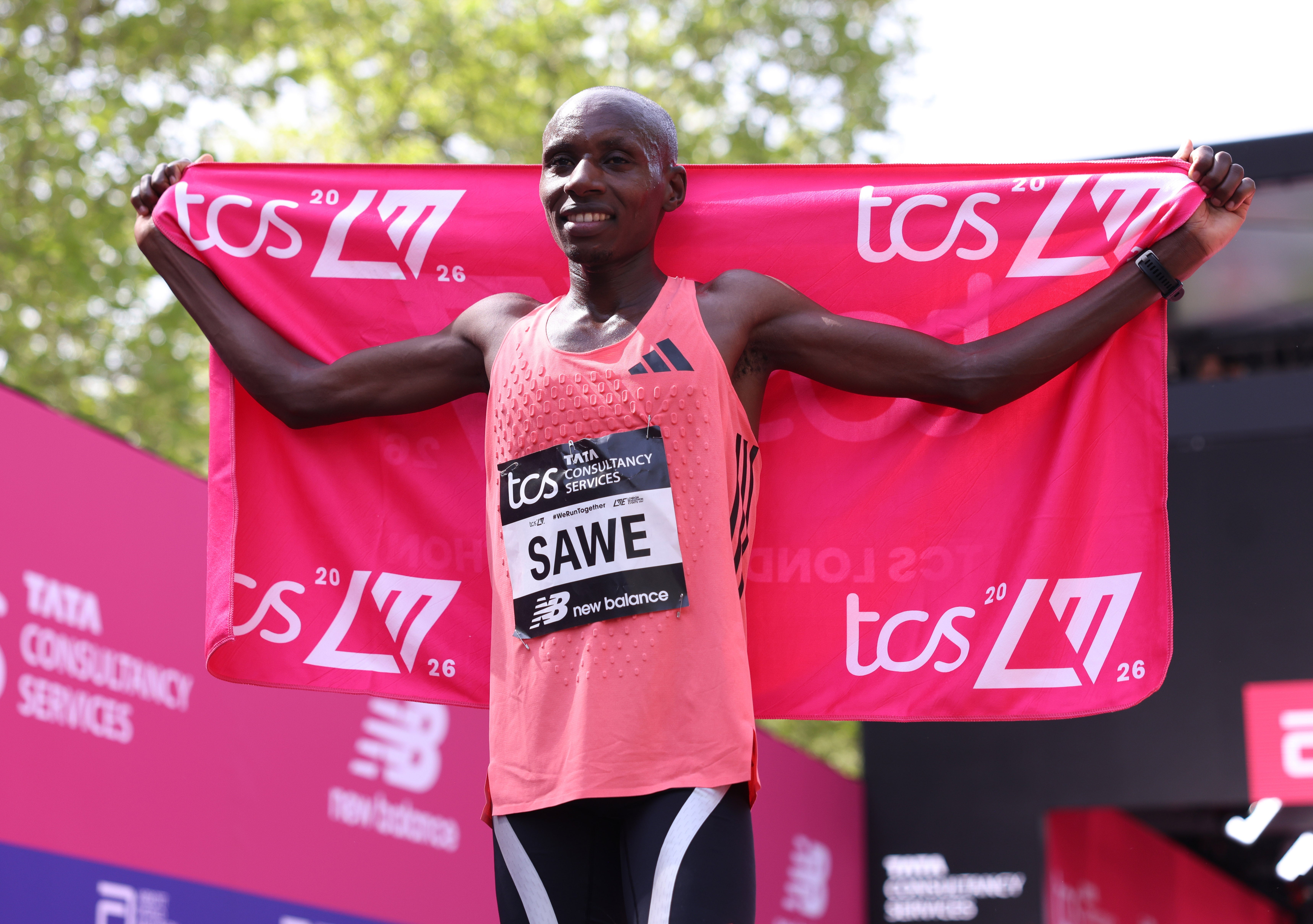 Recorde da maratona em Londres impulsionado por 