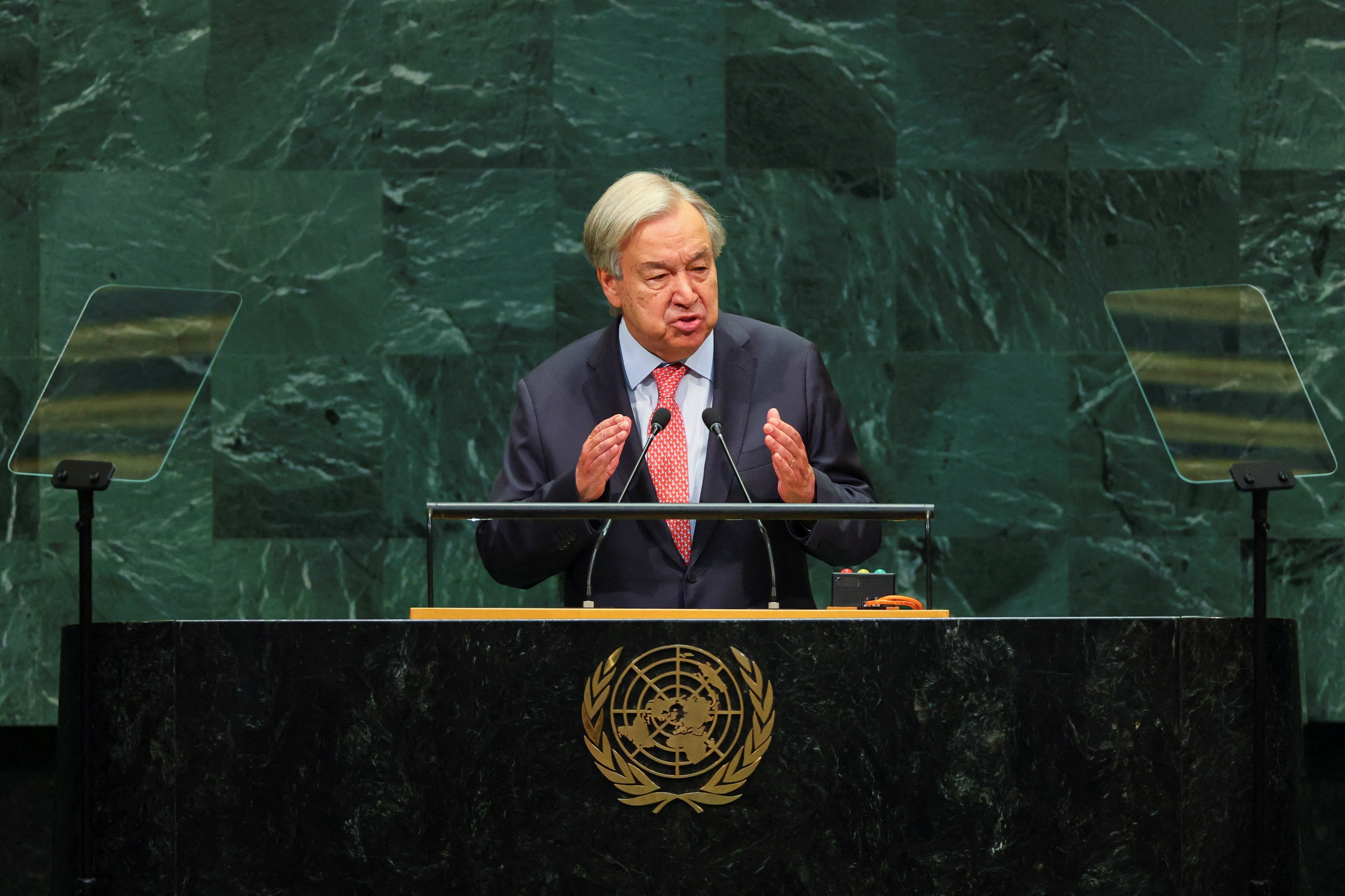 Guterres: "O direito internacional foi descartado. As divisões geopolíticas aprofundaram-se"
