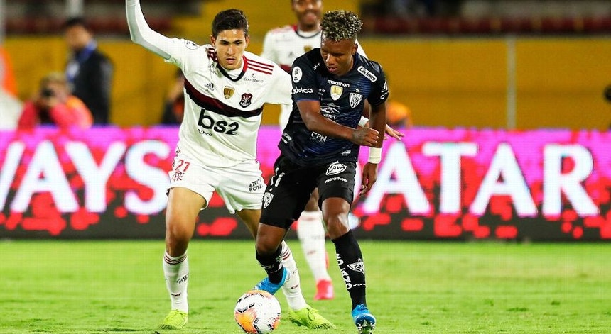 O empate entre Independiente Del Valle e Flamengo deixa tudo em aberto para o jogo da 2.ª mão
