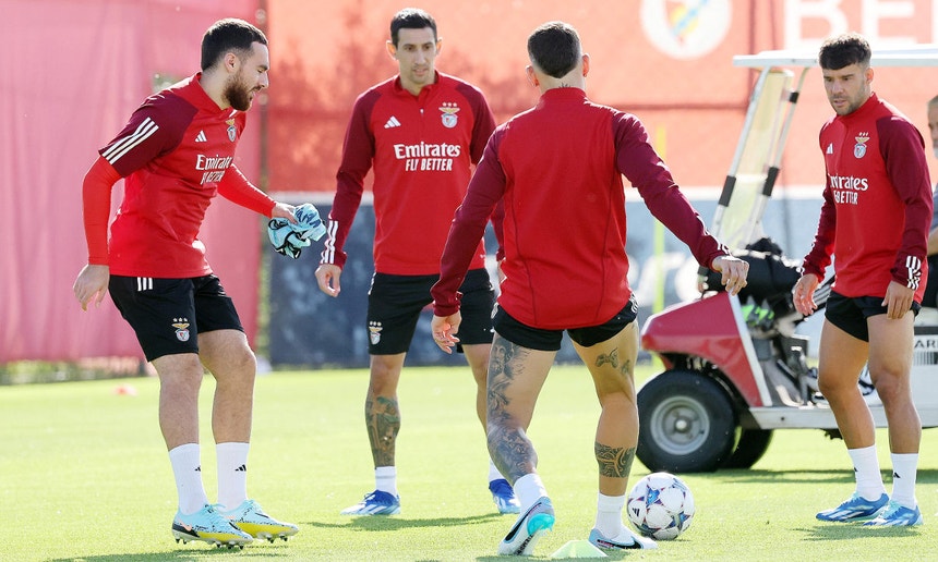 A equipa do Benfica preparou com afinco o jogo com os espanhóis
