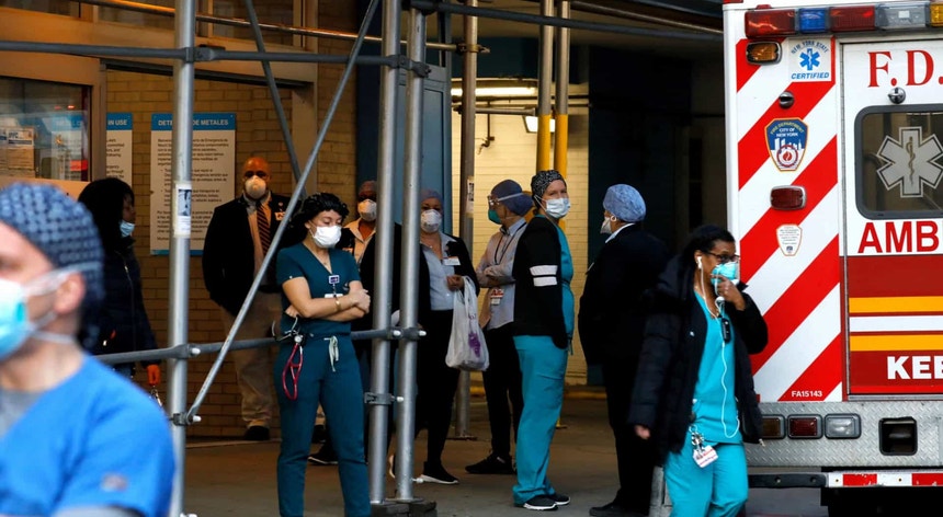 Os Estados Unidos continuam a ser o país do Mundo mais flagelado pela pandemia
