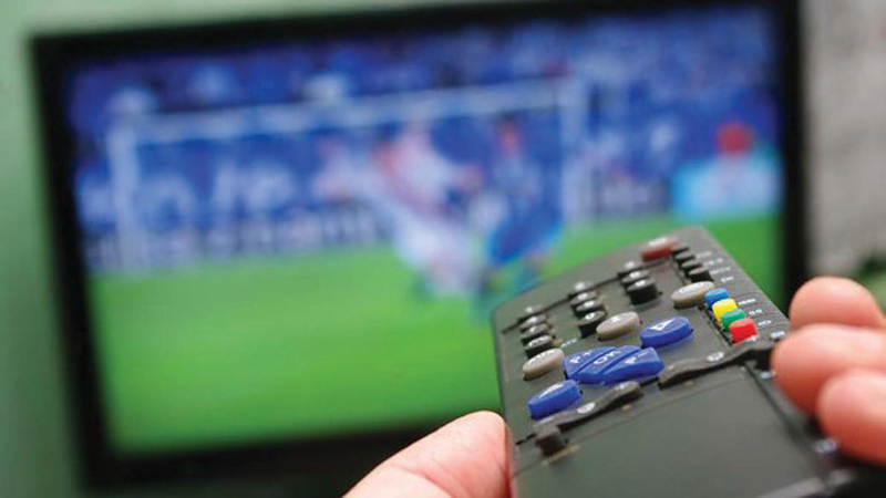 O futebol da I Liga deve ter transmissões televisivas em canal aberto segundo uma recomendação do Governo
