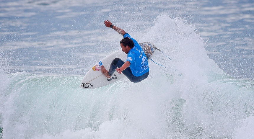 O surfista caiu na quarta ronda da prova australiana
