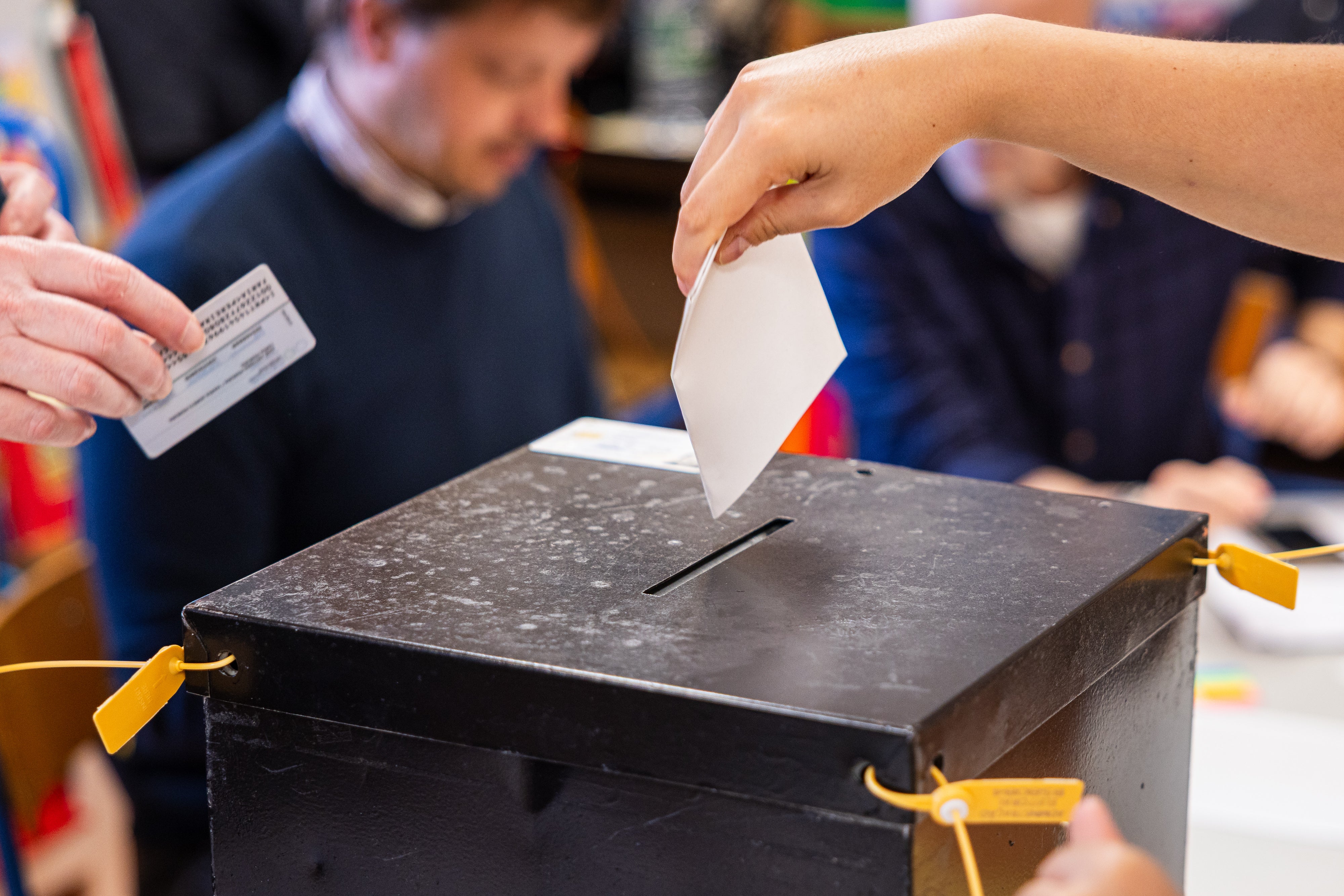 Advance voting: More than 218,000 voters can choose the next president today