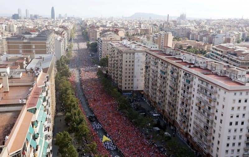 Um aspecto da manifesta&ccedil;&atilde;o independentista que marcou a Diada, ou Dia da Catalunha, na tarde de 11 de setembro de 2015 em Barcelona Foto: Reuters