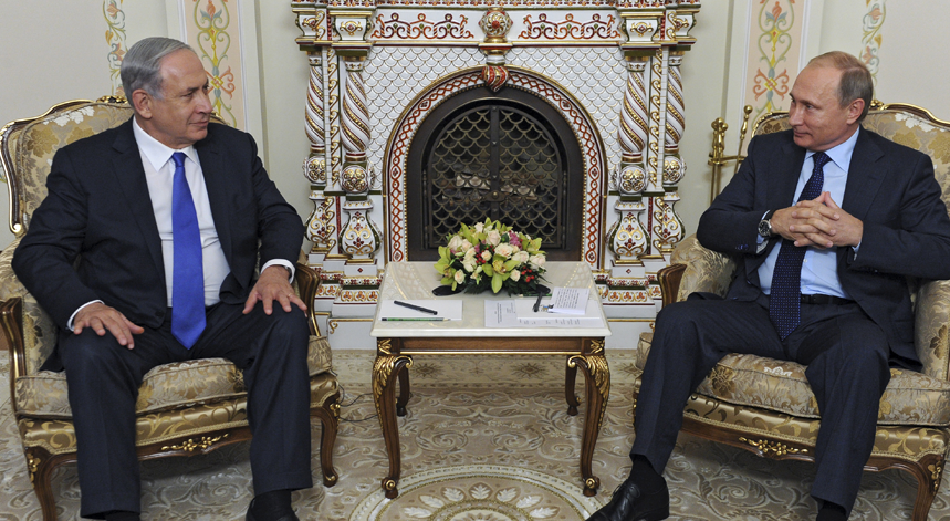 O primeiro-ministro israelita reuniu-se em Moscovo com o Presidente russo Vladimir Putin dia 21 de sentembro de 2015, tendo debatido a coordenação dos respetivos exércitos no teatro de guerra sírio
