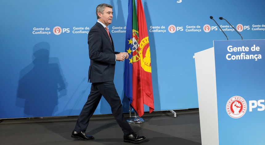 Carneiro pede aos portugueses que 