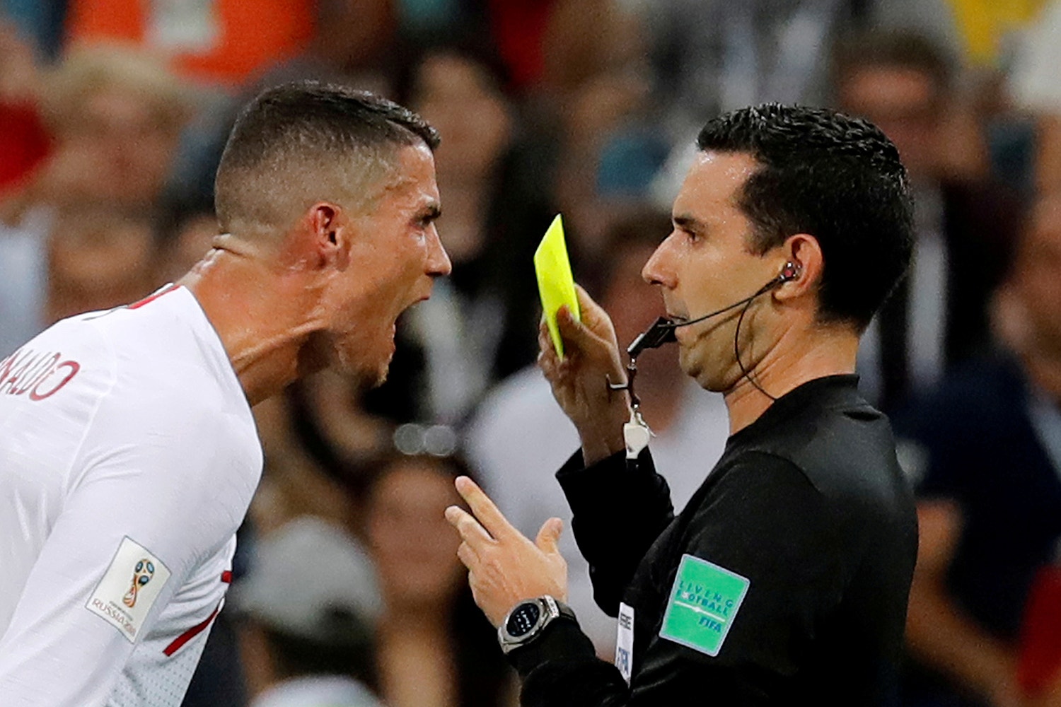  Cristiano Ronaldo confronta o &aacute;rbitro durante o jogo no Mundial entre a sele&ccedil;&atilde;o portuguesa e Uruguai /Toru Hanai - Reuters 