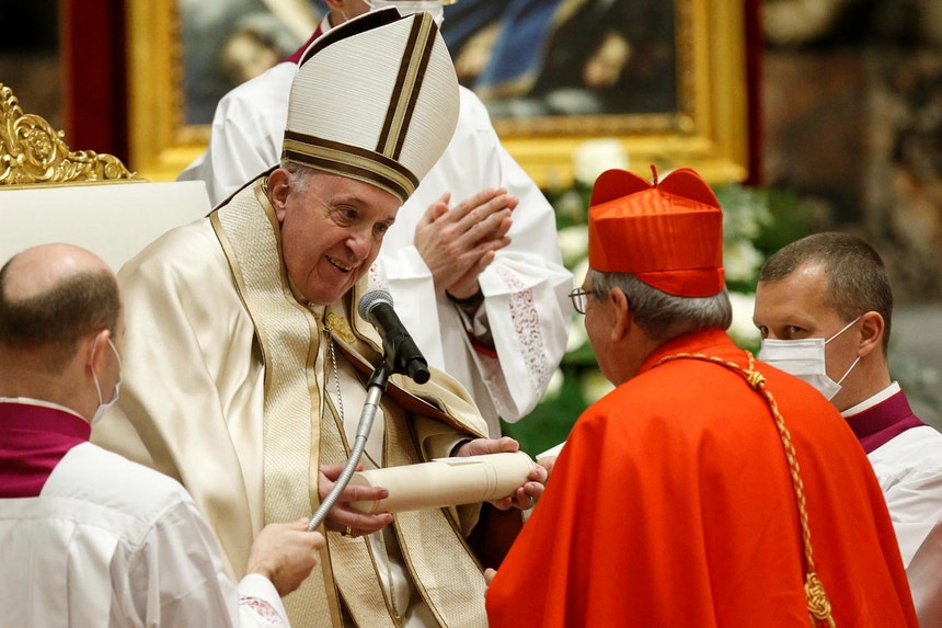 Com novos cardeais, Papa Francisco torna cúpula do Vaticano mais periférica