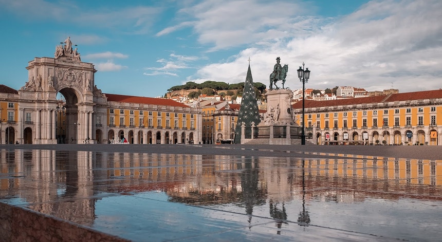 Imagem de Função Pública. Frente Comum não assina acordo com Governo