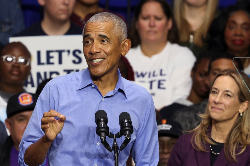 Imagem de Obama acusa Trump de 