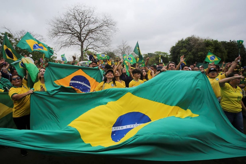 A PRF já aplicou cerca de duas mil multas a motoristas "bolsonaristas" 
