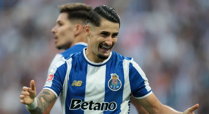 FC Porto bate Vizela em jogo particular no Olival