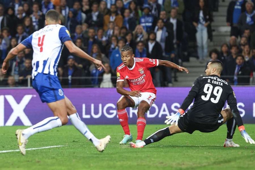 O Benfica tem como objetivo surpreender o FC Porto no Dragão
