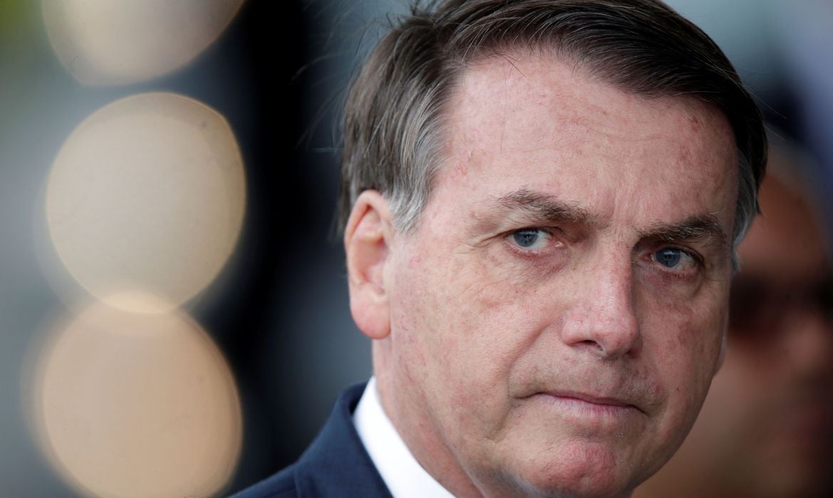 Presidente do Brasil arguido por divulgação de documentos sigilosos - Vimarsana News