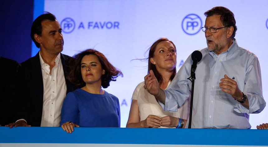 “Ganhou o PP e ganhou o PSOE”, afirma o líder do PP, Mariano Rajoy, no rescaldo das eleições gerais de domingo

