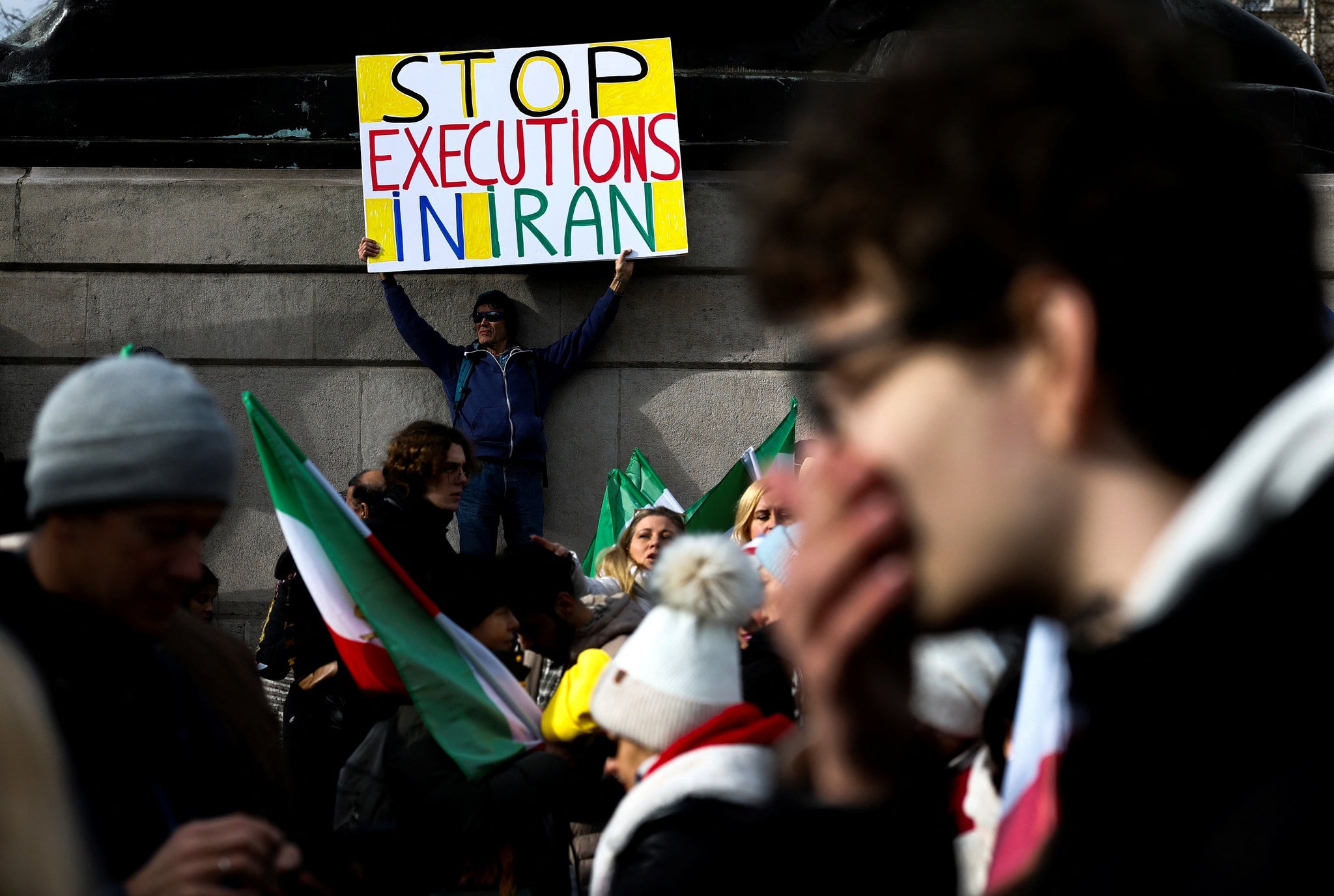 Irão executou 1.639 pessoas em 2025 segundo ONG