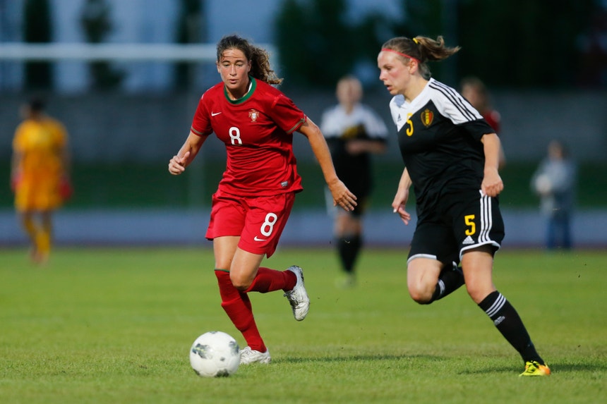 Seleção feminina de Portugal tenta contrariar a Itália