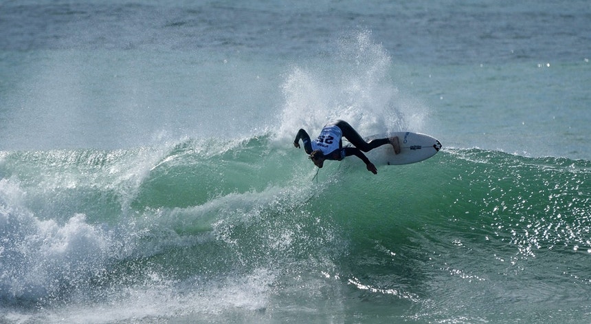 Frederico Morais eliminado no Sydney Surf Pro