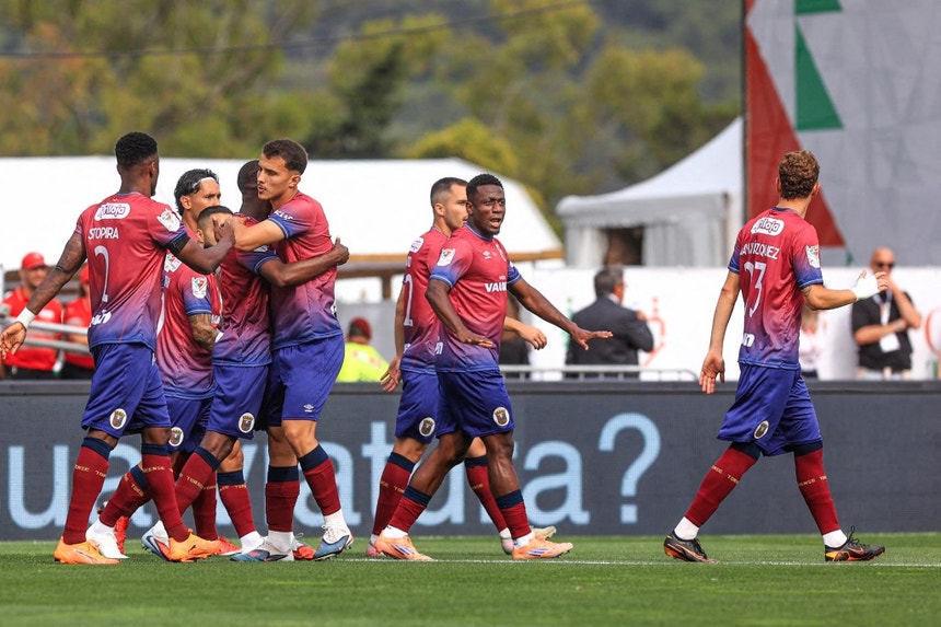 Imagem de Supertaça. Torreense procura impedir 29.ª conquista seguida dos três `grandes`