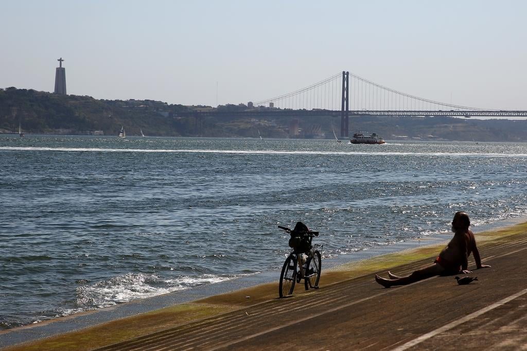 Previsões meteorológicas apontam para verão tórrido