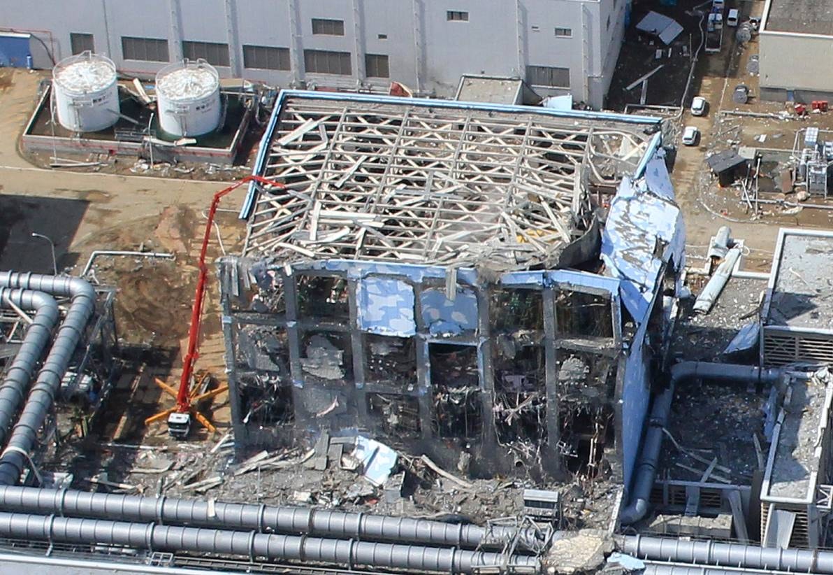  Edif&iacute;cio da Central nuclear de Fukushima danificado | Air Photo Service - Reuters 