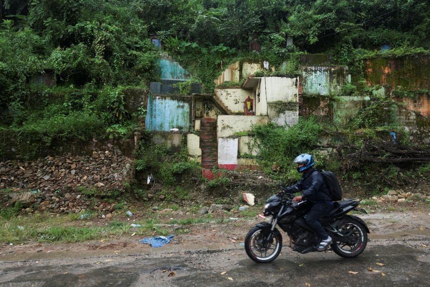 Mais cheias. Nepaleses alertados para recuar para locais mais altos