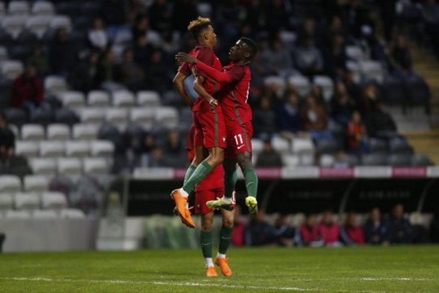 Portugal fecha com chave de ouro a fase de grupos do Europeu de sub-19