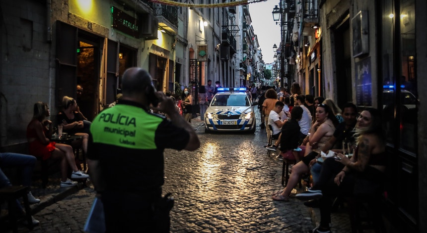 Ação de fiscalização da ASAE, com o apoio da Polícia Municipal de Lisboa, no Bairro Alto
