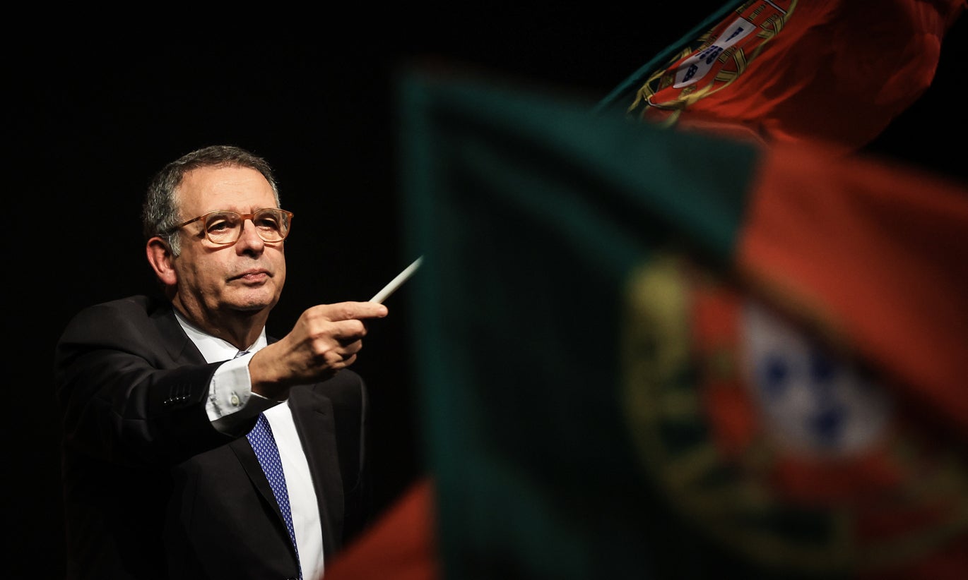 Salvador Sobral, Paulo de Carvalho and Fernando Tordo sign open letter in support of Seguro