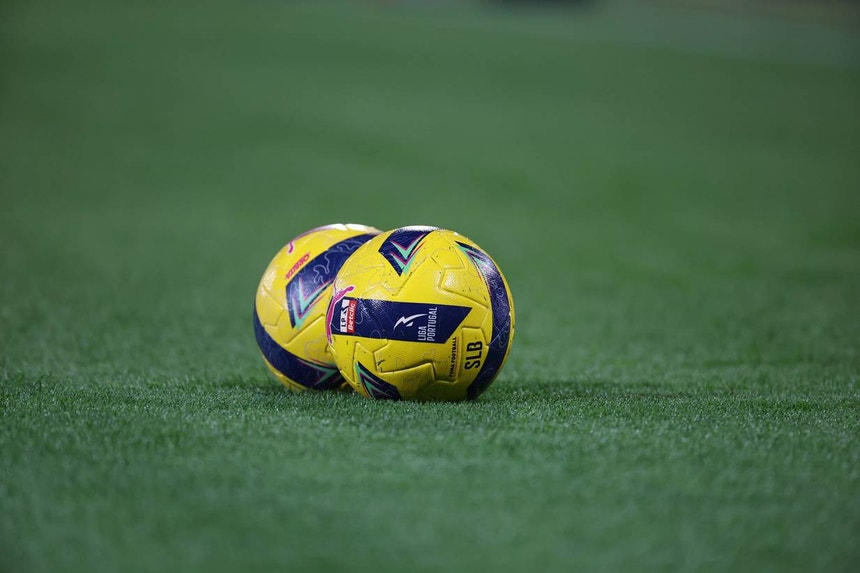 Imagem de II Liga: Paços e Felgueiras empatam em jogo emotivo e com casos