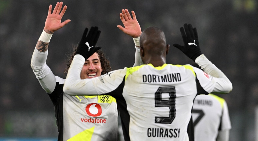 Imagem de Dortmund pressiona Bayern