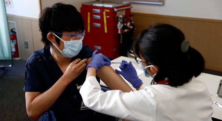 As Filipinas quer intensificar a vacinação mas faltam-lhe vacinas
