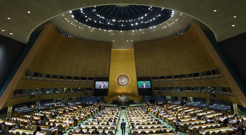 A Assembleia-geral das Nações Unidas reunida 03 outubro 2015
