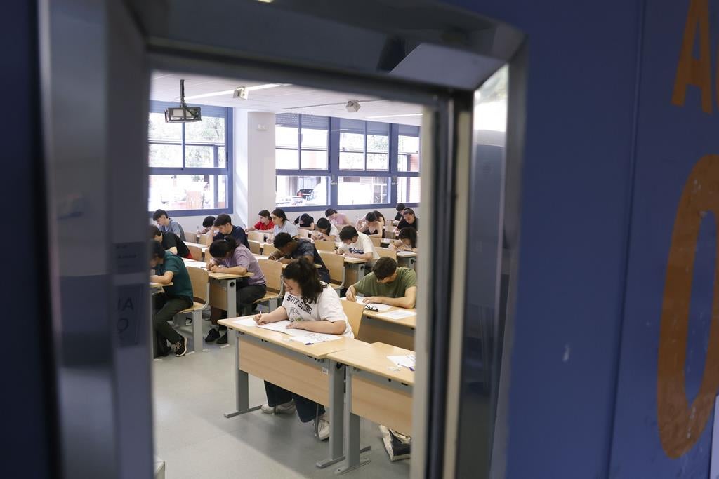 Second phase of national exams begins despite grading concerns