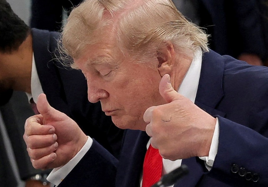 Imagem de "Quem não o aprovaria?". Trump vai pedir revisão do acordo com Irão ao Congresso
